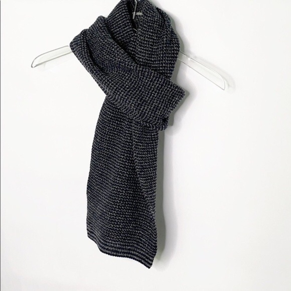 J CREW 100% lambs wool scarf